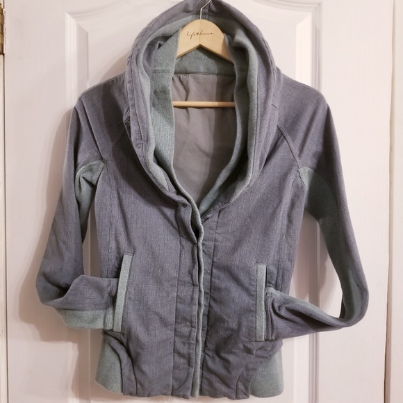 lululemon athletica Jackets & Blazers - 🛍3 for $70🤑Lululemon Button closure jacket